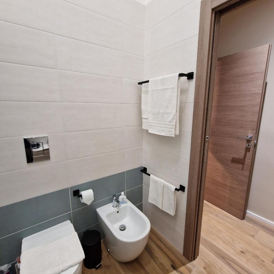 Corso Vittorio 364 Apartment Cagliari Bagian luar foto